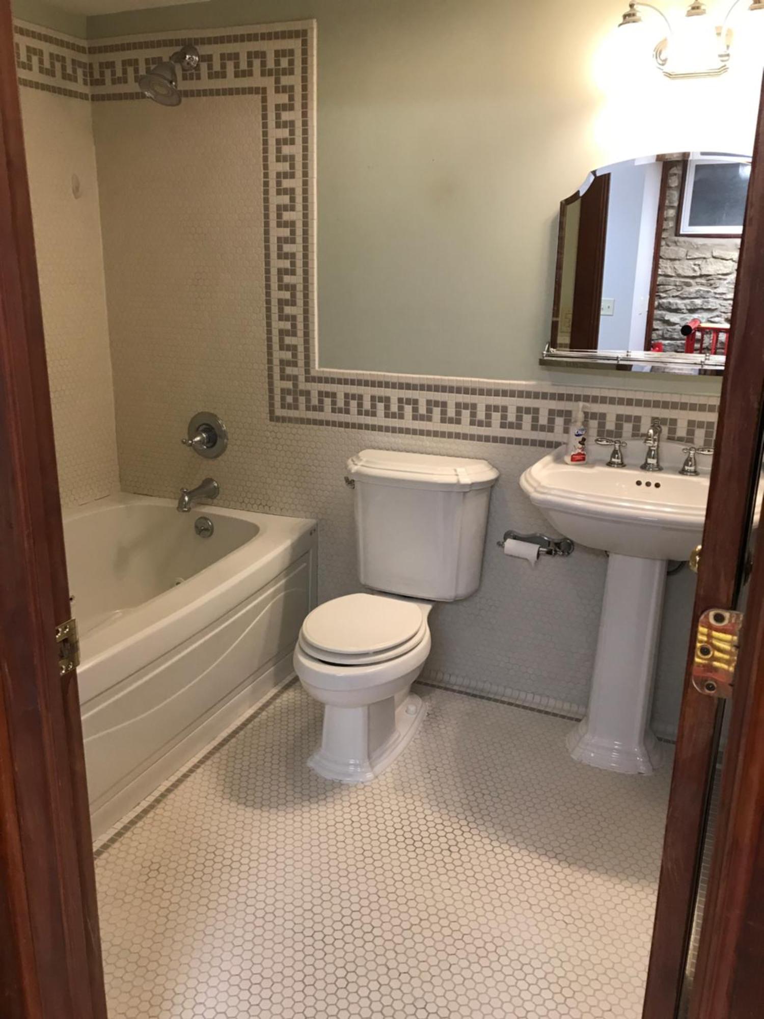 The Nauvoo Grand Bed & Breakfast Room photo